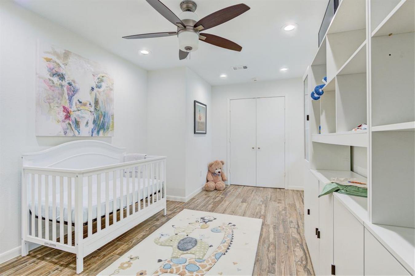 Dallas, Texas, 75231, United States, 3 Bedrooms Bedrooms, ,2 BathroomsBathrooms,Residential,For Sale,1748093
