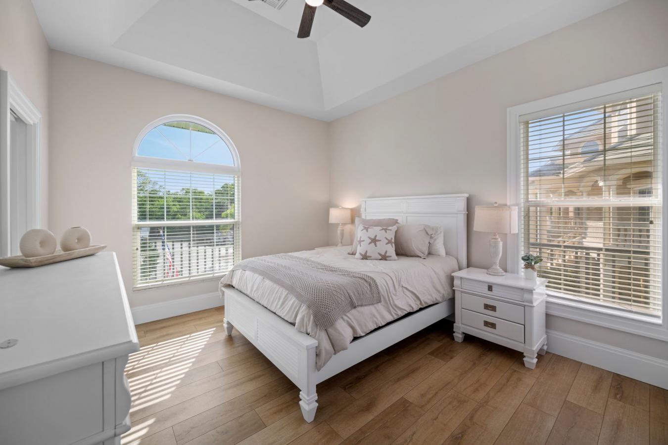 Bonita Springs, Florida, 34134, United States, 3 Bedrooms Bedrooms, ,4 BathroomsBathrooms,Residential,For Sale,1745499