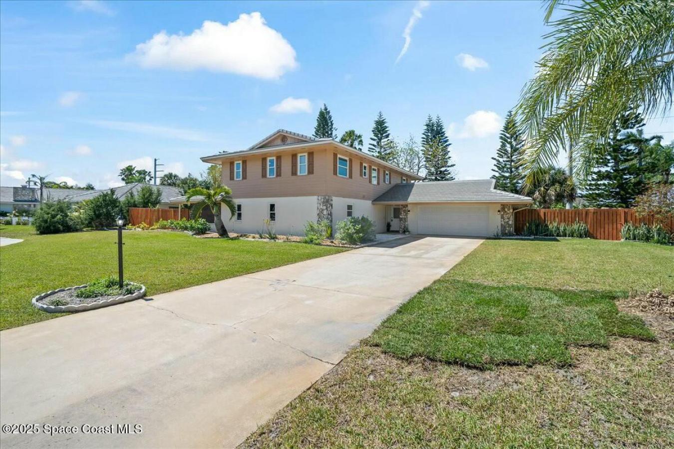 Melbourne, Florida, 32903, United States, 4 Bedrooms Bedrooms, ,3 BathroomsBathrooms,Residential,For Sale,1748090