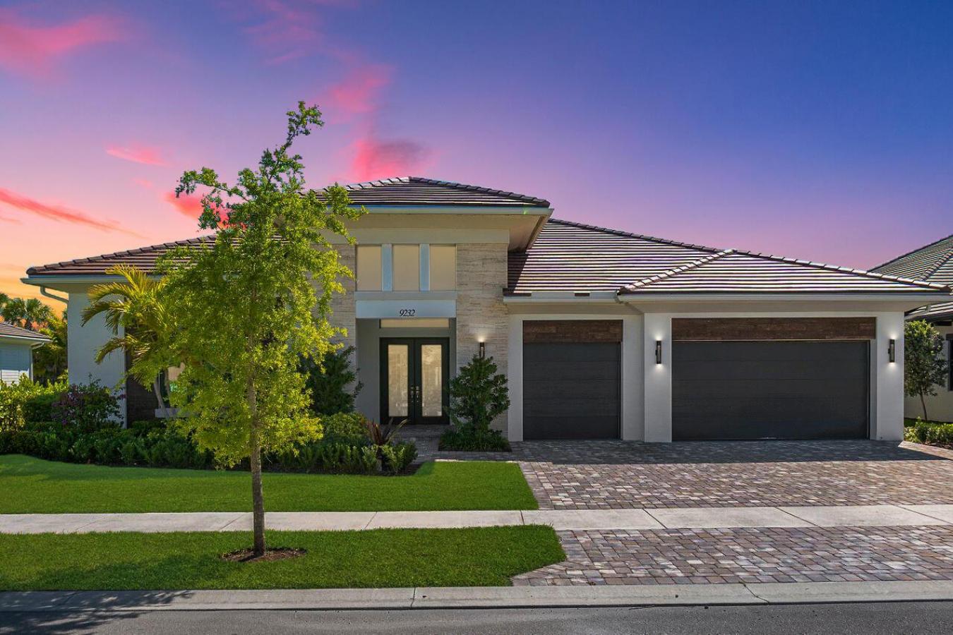 Palm Beach Gardens, Florida, 33412, United States, 4 Bedrooms Bedrooms, ,4 BathroomsBathrooms,Residential,For Sale,1748081