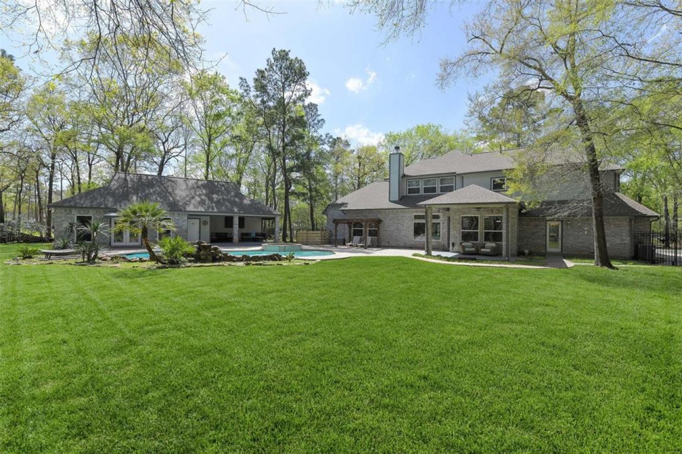 Conroe, Texas, 77385, United States, 4 Bedrooms Bedrooms, ,4 BathroomsBathrooms,Residential,For Sale,1748077