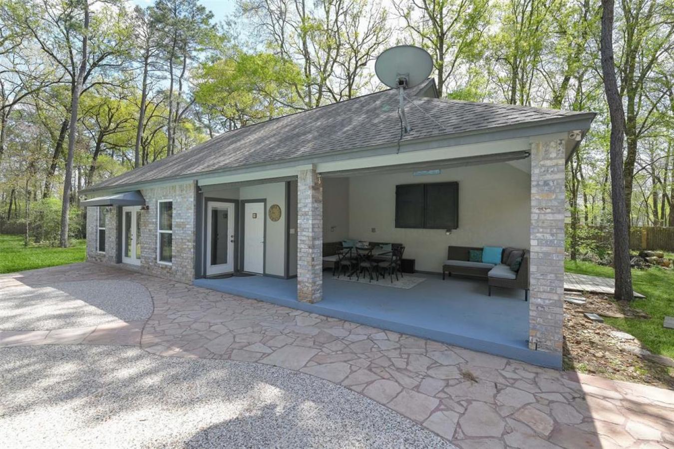 Conroe, Texas, 77385, United States, 4 Bedrooms Bedrooms, ,4 BathroomsBathrooms,Residential,For Sale,1748077