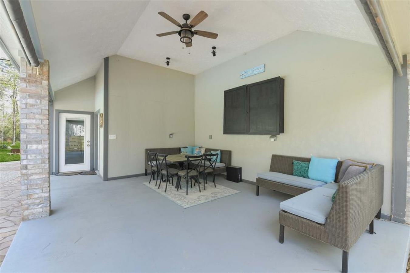 Conroe, Texas, 77385, United States, 4 Bedrooms Bedrooms, ,4 BathroomsBathrooms,Residential,For Sale,1748077