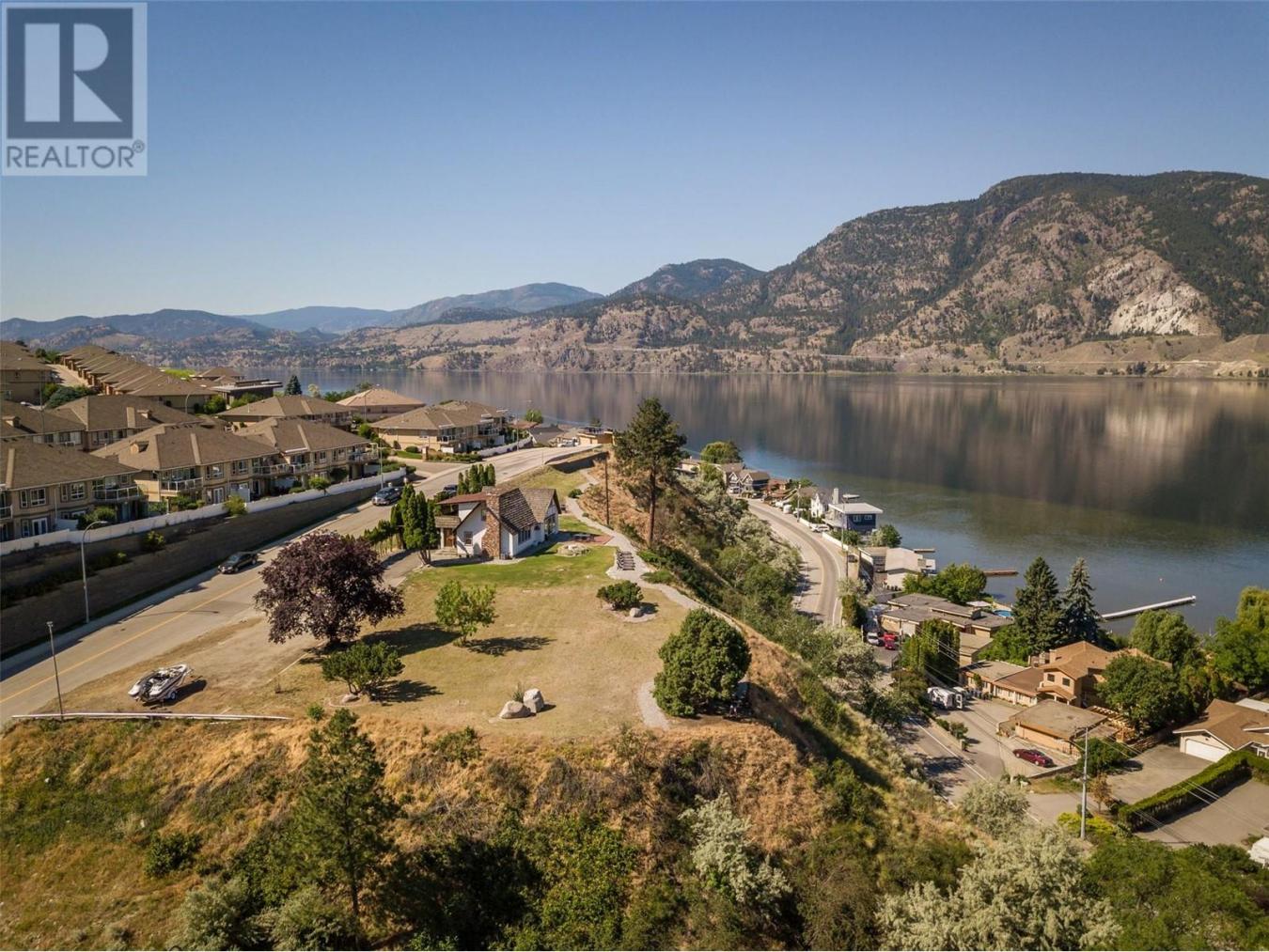 Penticton, BC, V2A 8W1, Canada, ,Residential,For Sale,1748074
