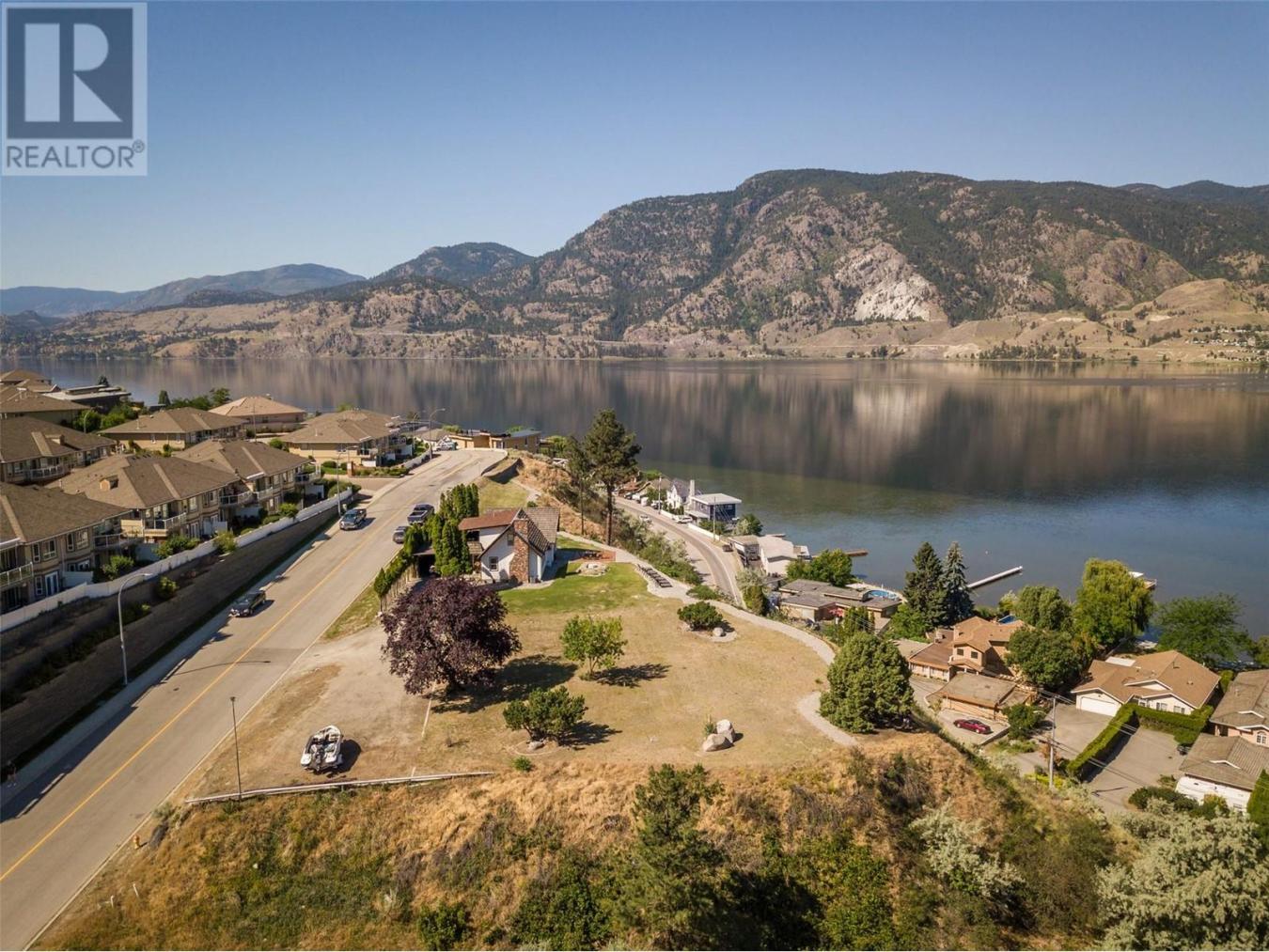 Penticton, BC, V2A 8W1, Canada, ,Residential,For Sale,1748074