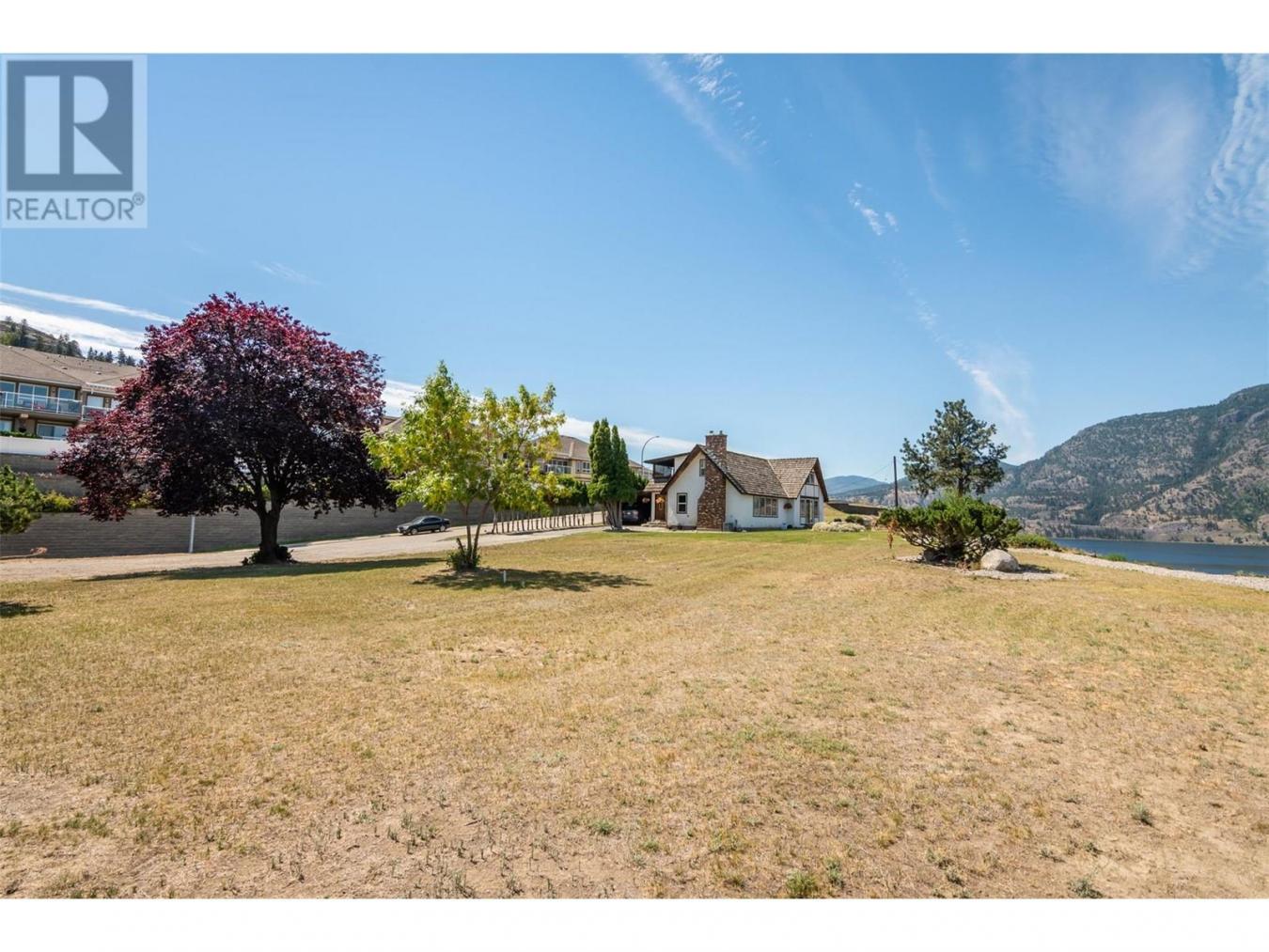 Penticton, BC, V2A 8W1, Canada, ,Residential,For Sale,1748074