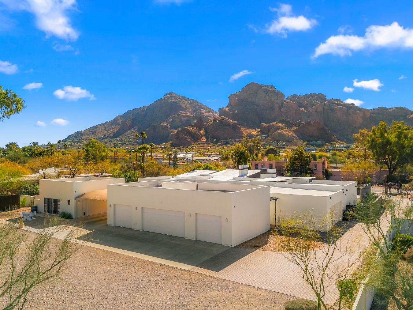 Paradise Valley, Arizona, 85253, United States, 4 Bedrooms Bedrooms, ,4 BathroomsBathrooms,Residential,For Sale,1747133