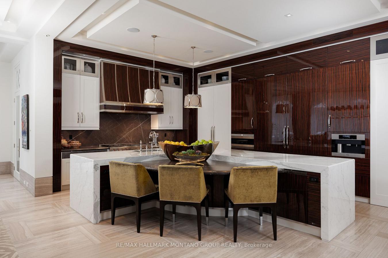 Rosseau, ON, P0C 1J0, Canada, 6 Bedrooms Bedrooms, ,8 BathroomsBathrooms,Residential,For Sale,1747132