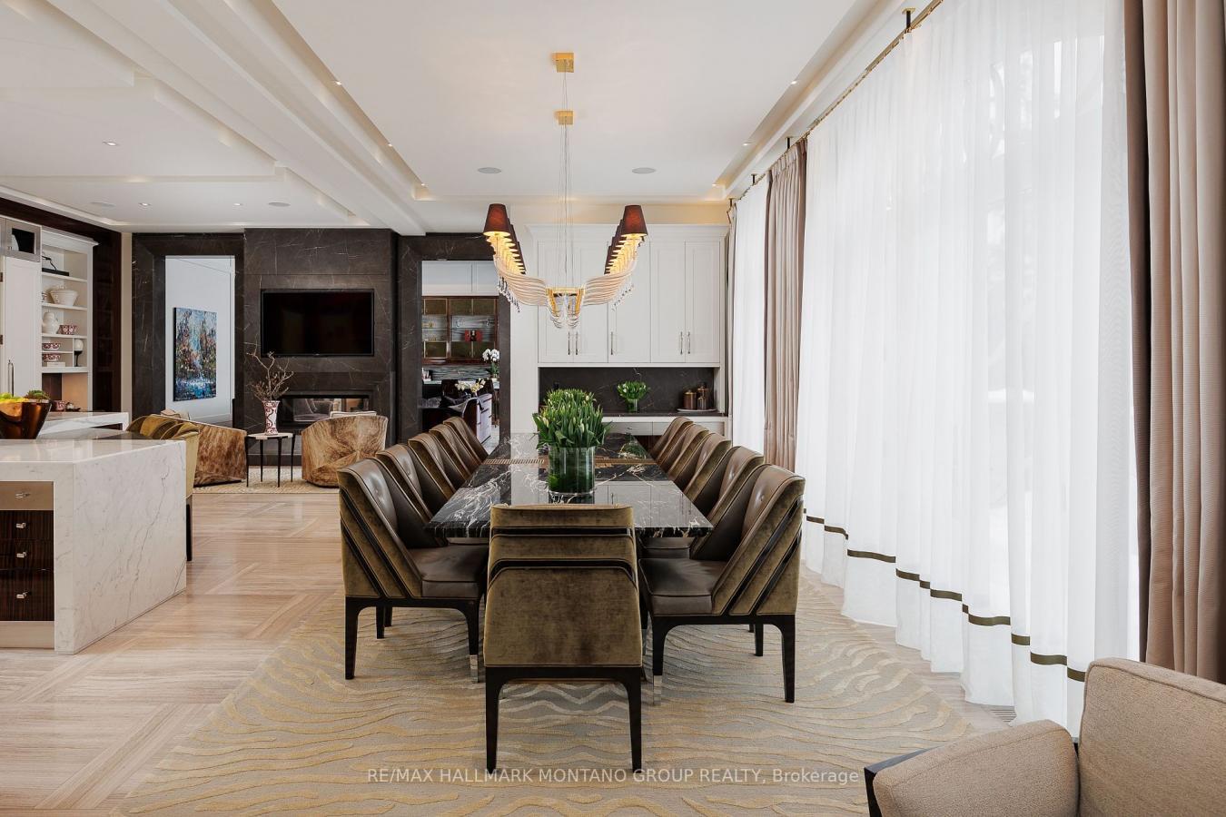 Rosseau, ON, P0C 1J0, Canada, 6 Bedrooms Bedrooms, ,8 BathroomsBathrooms,Residential,For Sale,1747132