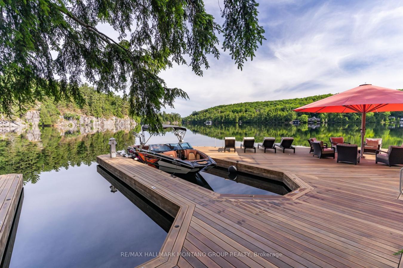 Rosseau, ON, P0C 1J0, Canada, 6 Bedrooms Bedrooms, ,8 BathroomsBathrooms,Residential,For Sale,1747132