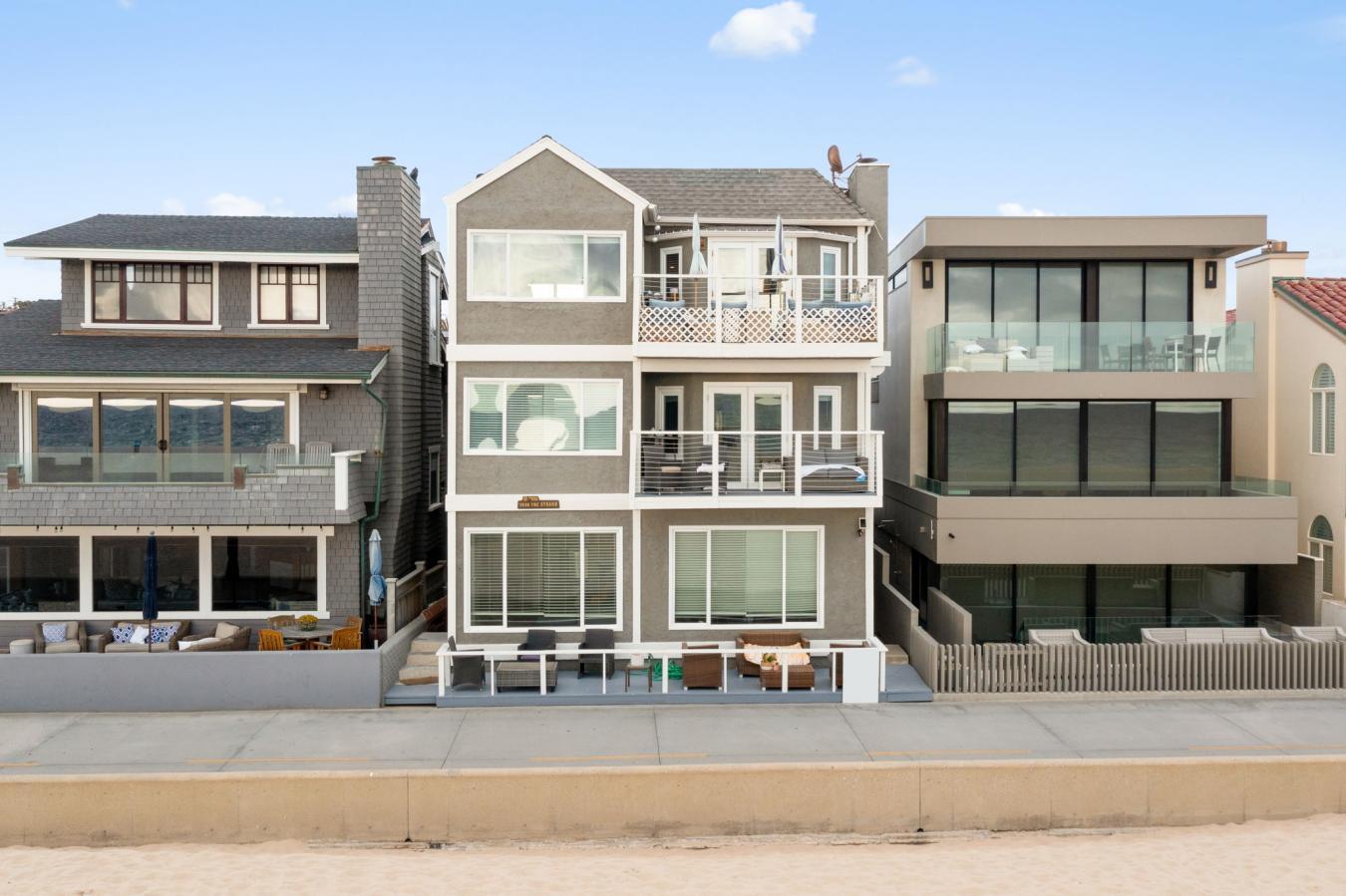 Hermosa Beach, California, 90254, United States, 11 Bedrooms Bedrooms, ,7 BathroomsBathrooms,Residential,For Sale,1747131