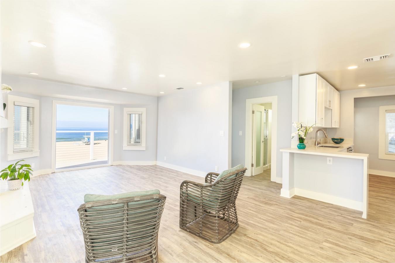 Hermosa Beach, California, 90254, United States, 11 Bedrooms Bedrooms, ,7 BathroomsBathrooms,Residential,For Sale,1747131