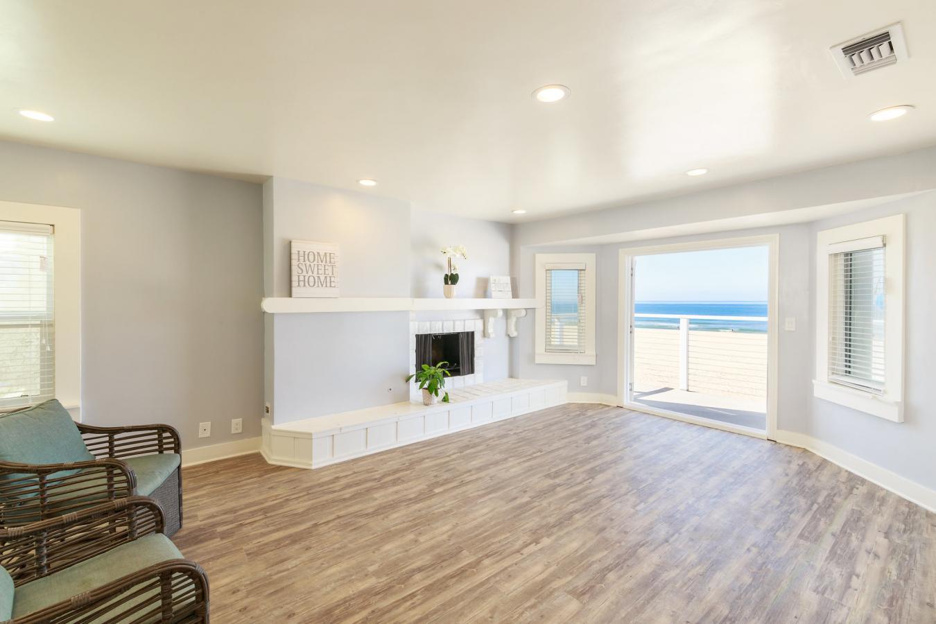 Hermosa Beach, California, 90254, United States, 11 Bedrooms Bedrooms, ,7 BathroomsBathrooms,Residential,For Sale,1747131