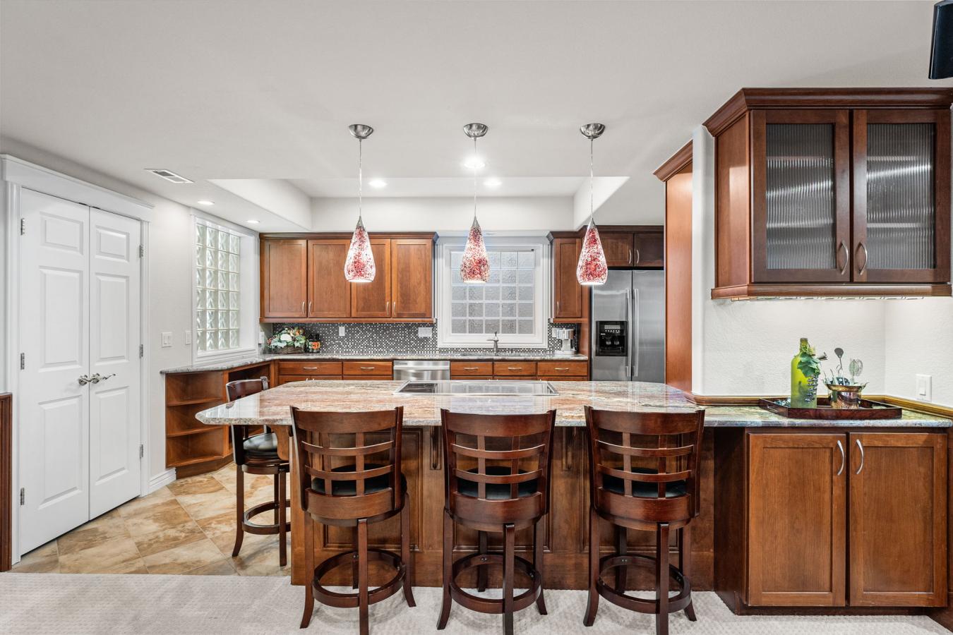 Littleton, Colorado, 80128, United States, 6 Bedrooms Bedrooms, ,5 BathroomsBathrooms,Residential,For Sale,1748553