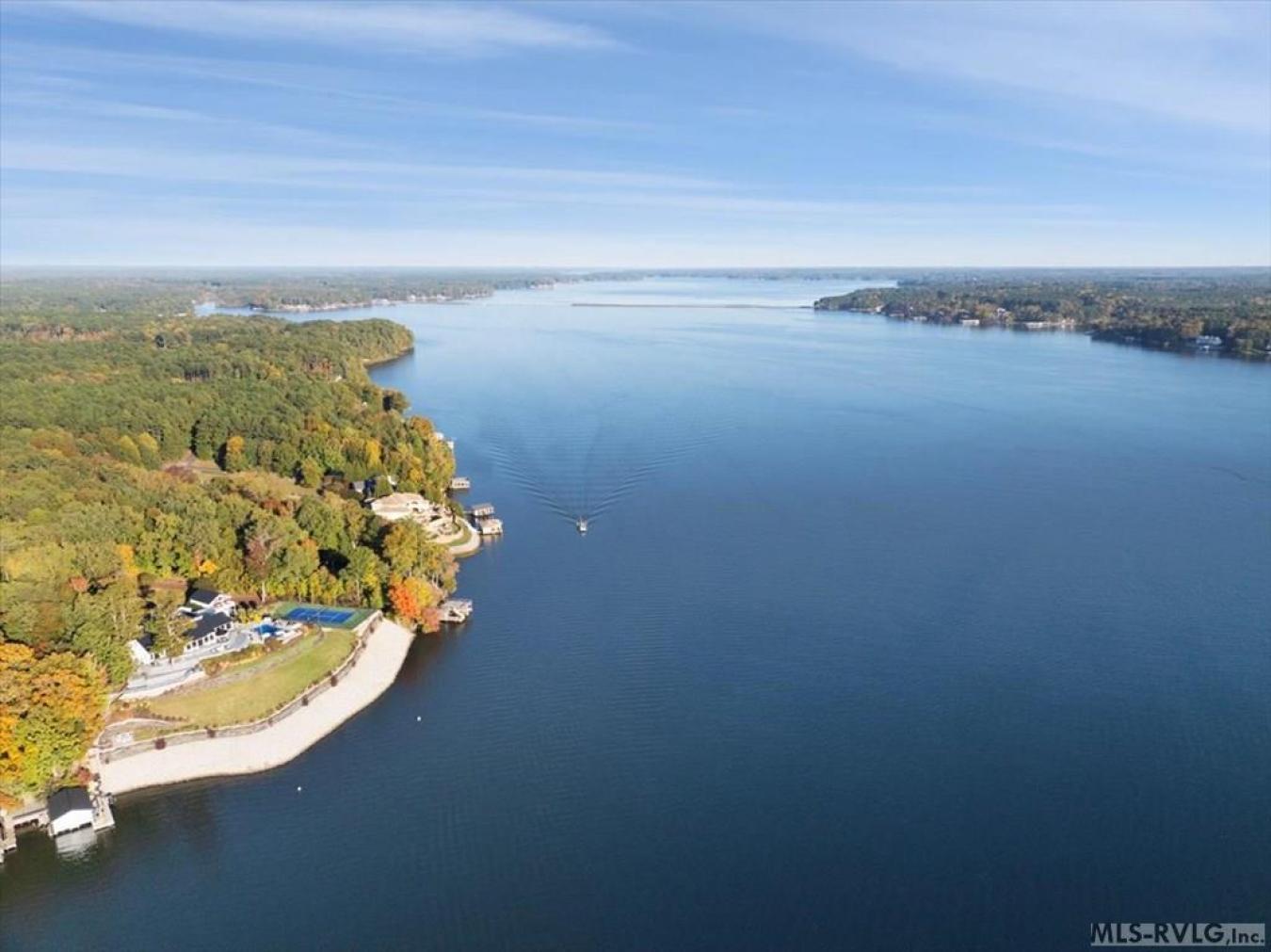 Littleton, North Carolina, 27850, United States, 4 Bedrooms Bedrooms, ,4 BathroomsBathrooms,Residential,For Sale,1748552