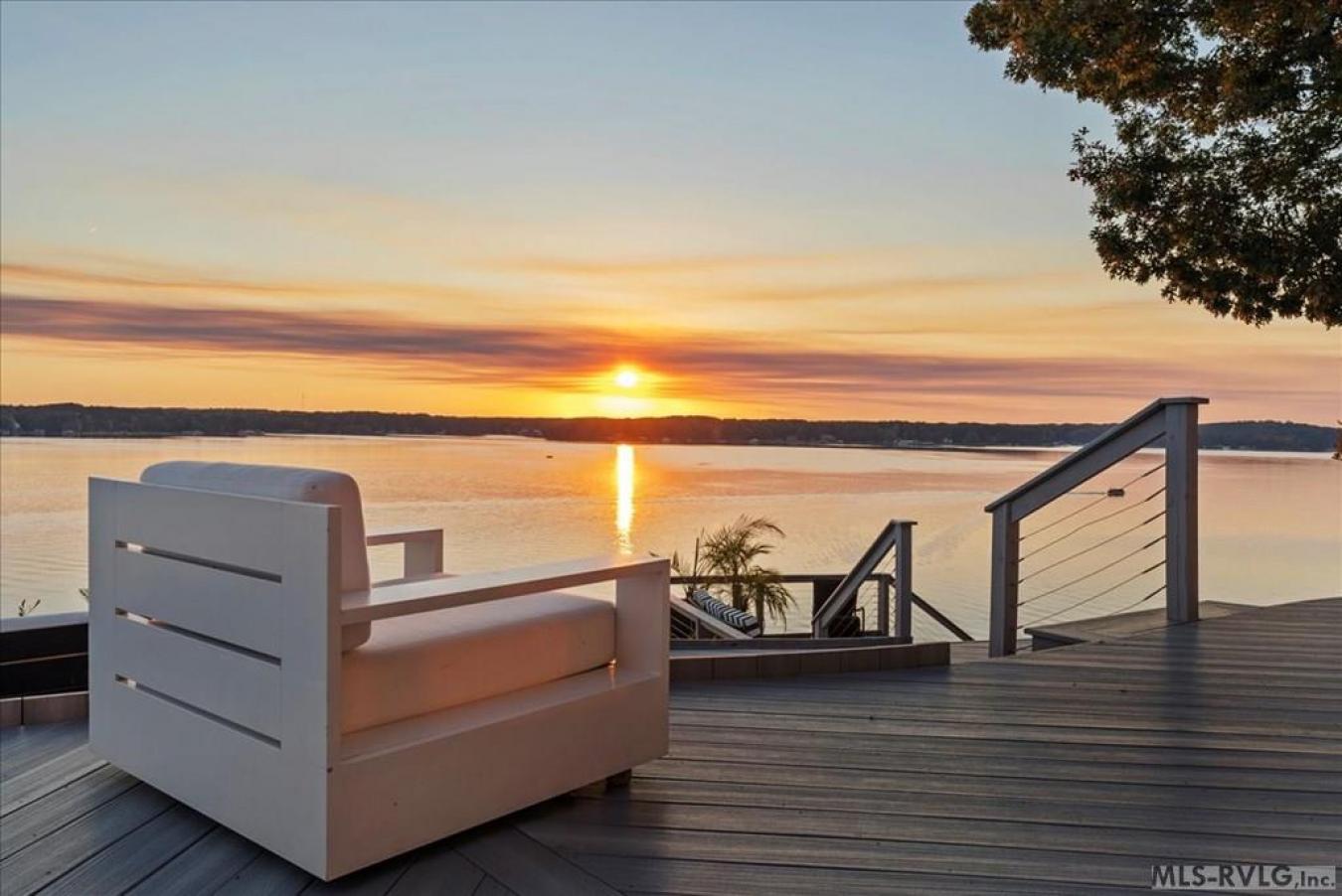 Littleton, North Carolina, 27850, United States, 4 Bedrooms Bedrooms, ,4 BathroomsBathrooms,Residential,For Sale,1748552