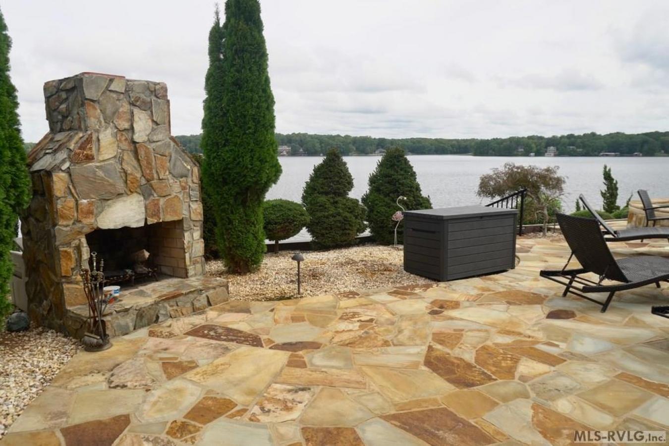 Macon, North Carolina, 27551, United States, 4 Bedrooms Bedrooms, ,4 BathroomsBathrooms,Residential,For Sale,1748551