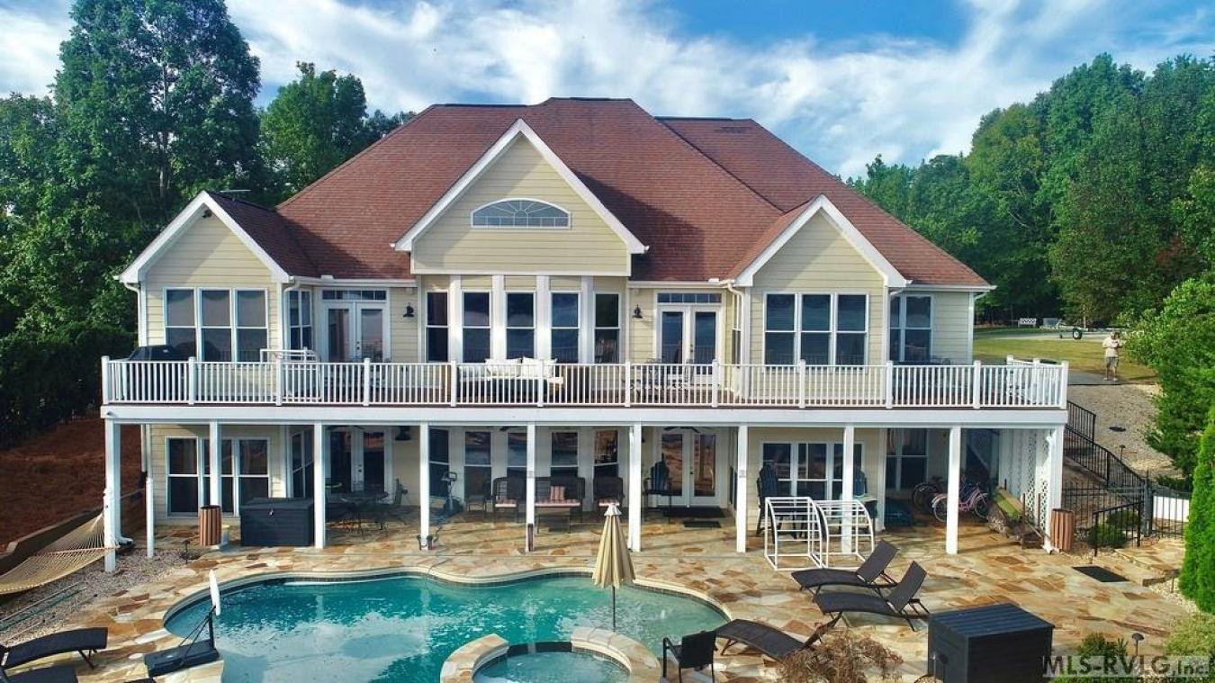 Macon, North Carolina, 27551, United States, 4 Bedrooms Bedrooms, ,4 BathroomsBathrooms,Residential,For Sale,1748551