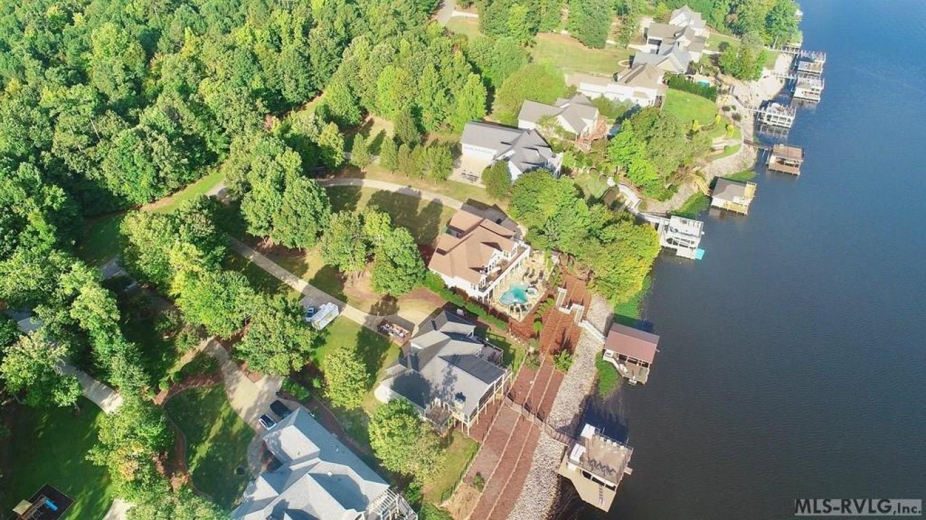 Macon, North Carolina, 27551, United States, 4 Bedrooms Bedrooms, ,4 BathroomsBathrooms,Residential,For Sale,1748551