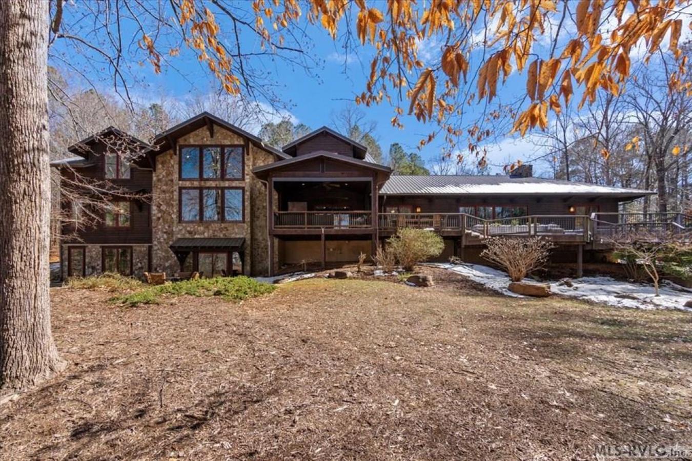 Littleton, North Carolina, 27850, United States, 4 Bedrooms Bedrooms, ,4 BathroomsBathrooms,Residential,For Sale,1748550