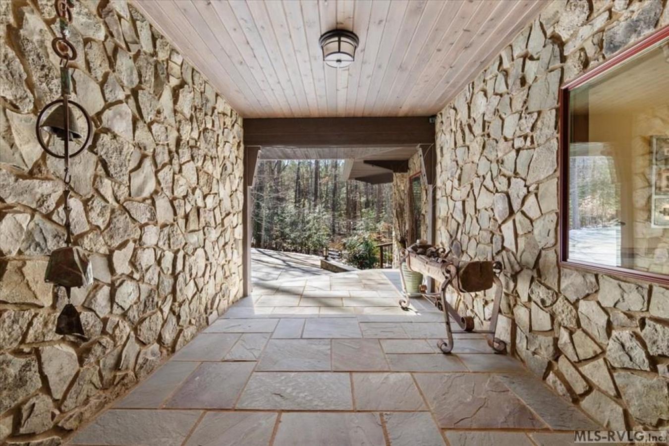 Littleton, North Carolina, 27850, United States, 4 Bedrooms Bedrooms, ,4 BathroomsBathrooms,Residential,For Sale,1748550