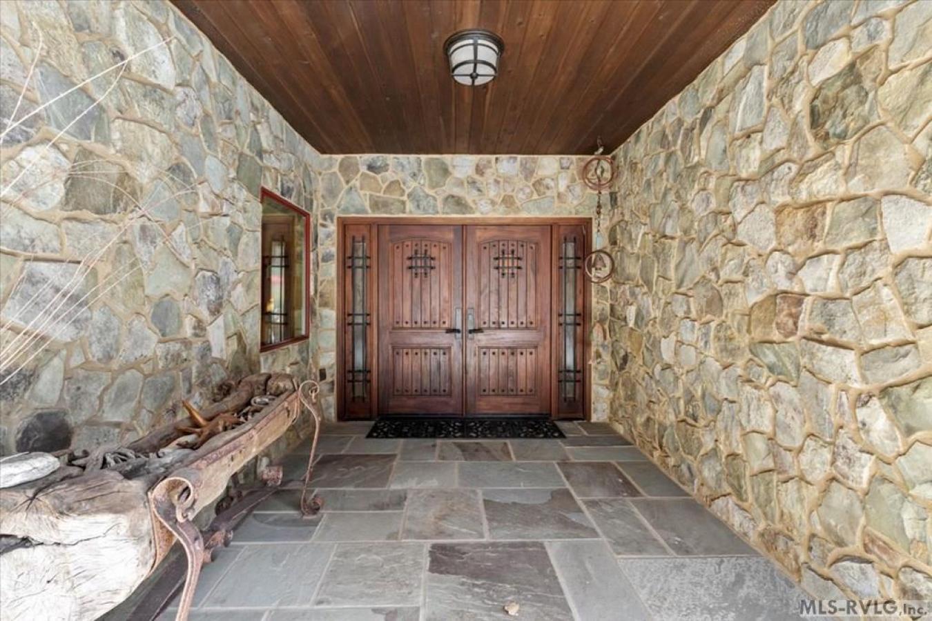 Littleton, North Carolina, 27850, United States, 4 Bedrooms Bedrooms, ,4 BathroomsBathrooms,Residential,For Sale,1748550