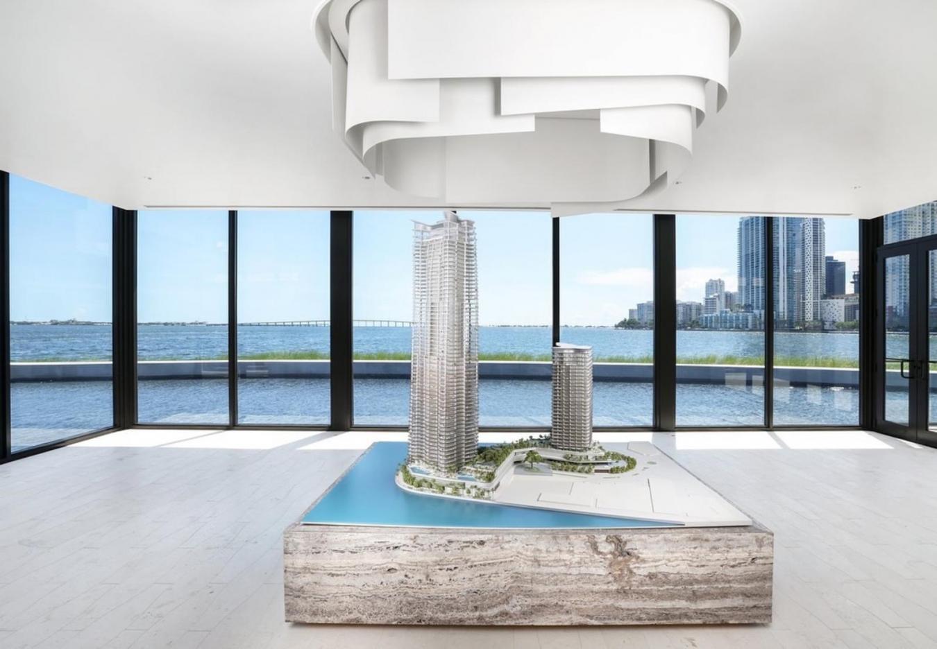 Miami, Florida, 33131, United States, 2 Bedrooms Bedrooms, ,5 BathroomsBathrooms,Residential,For Sale,1748548