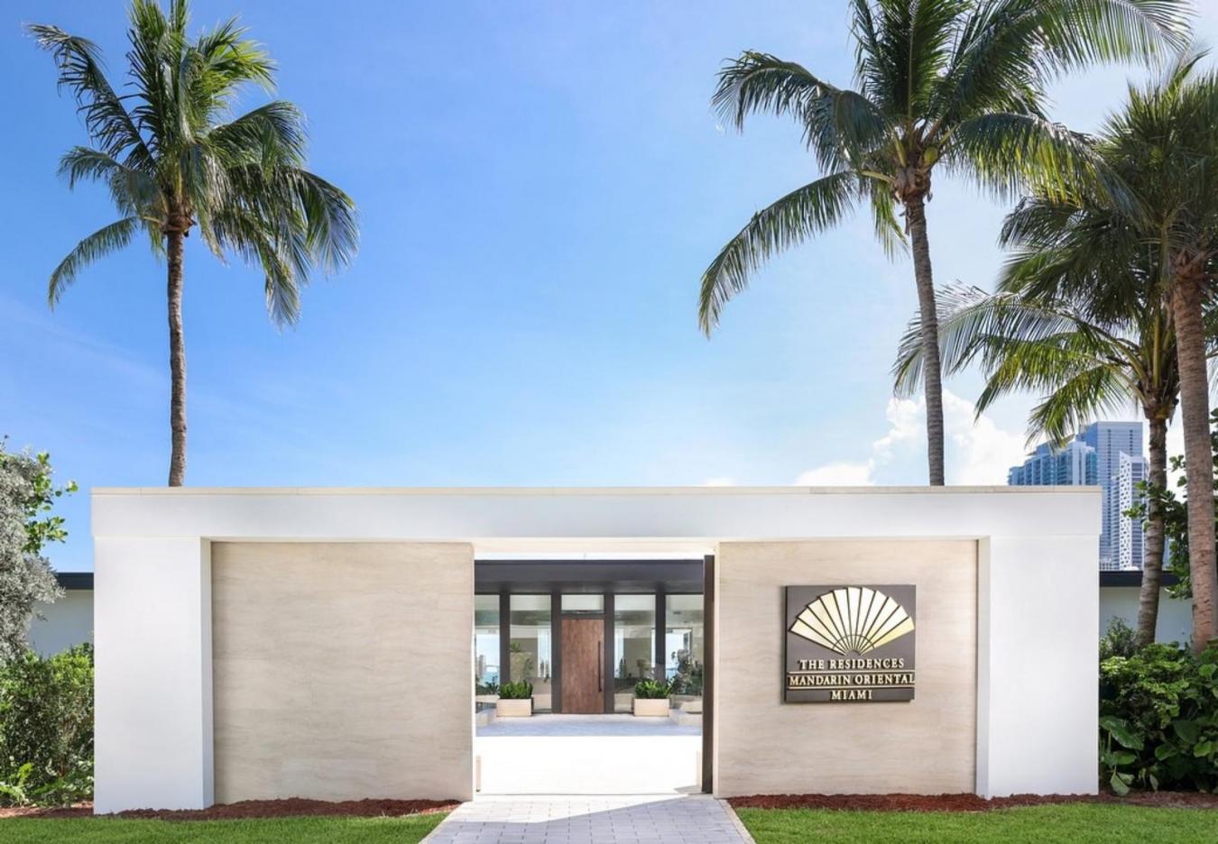 Miami, Florida, 33131, United States, 2 Bedrooms Bedrooms, ,5 BathroomsBathrooms,Residential,For Sale,1748548