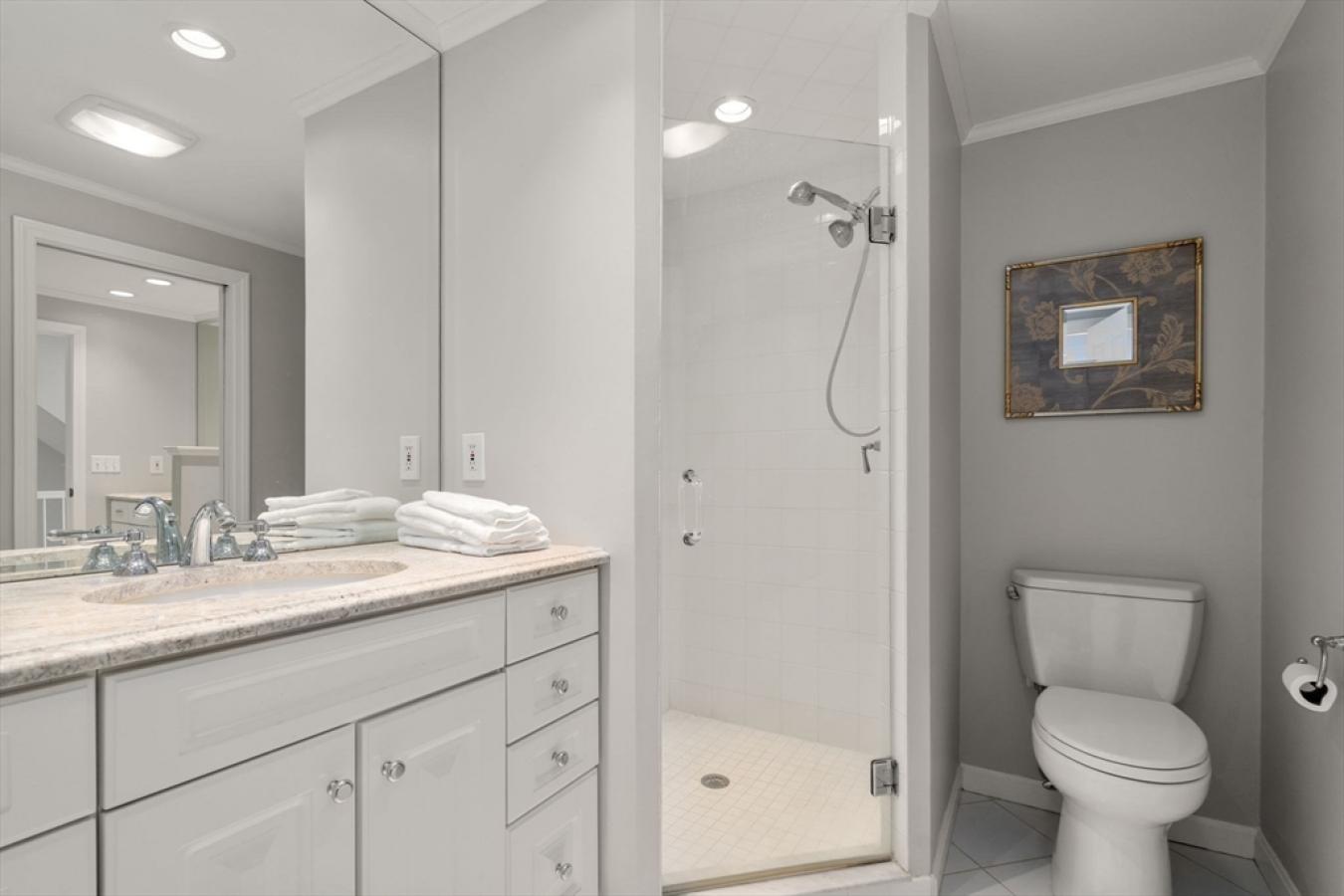 Wellesley, Massachusetts, 02482, United States, 2 Bedrooms Bedrooms, ,2 BathroomsBathrooms,Residential,For Sale,1749134