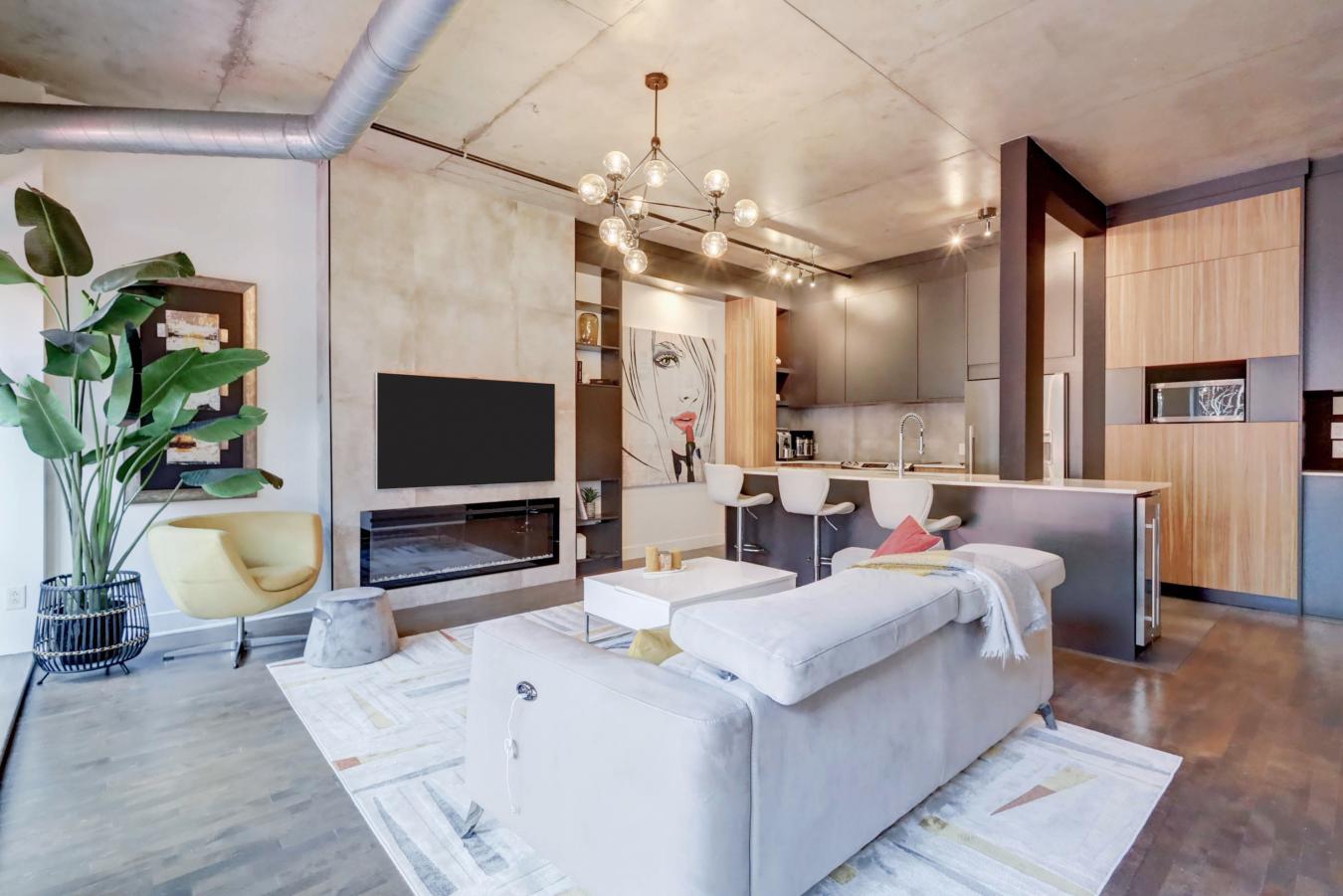 Montréal, QC, H3C5X5, Canada, 2 Bedrooms Bedrooms, ,1 BathroomBathrooms,Residential,For Sale,1749130