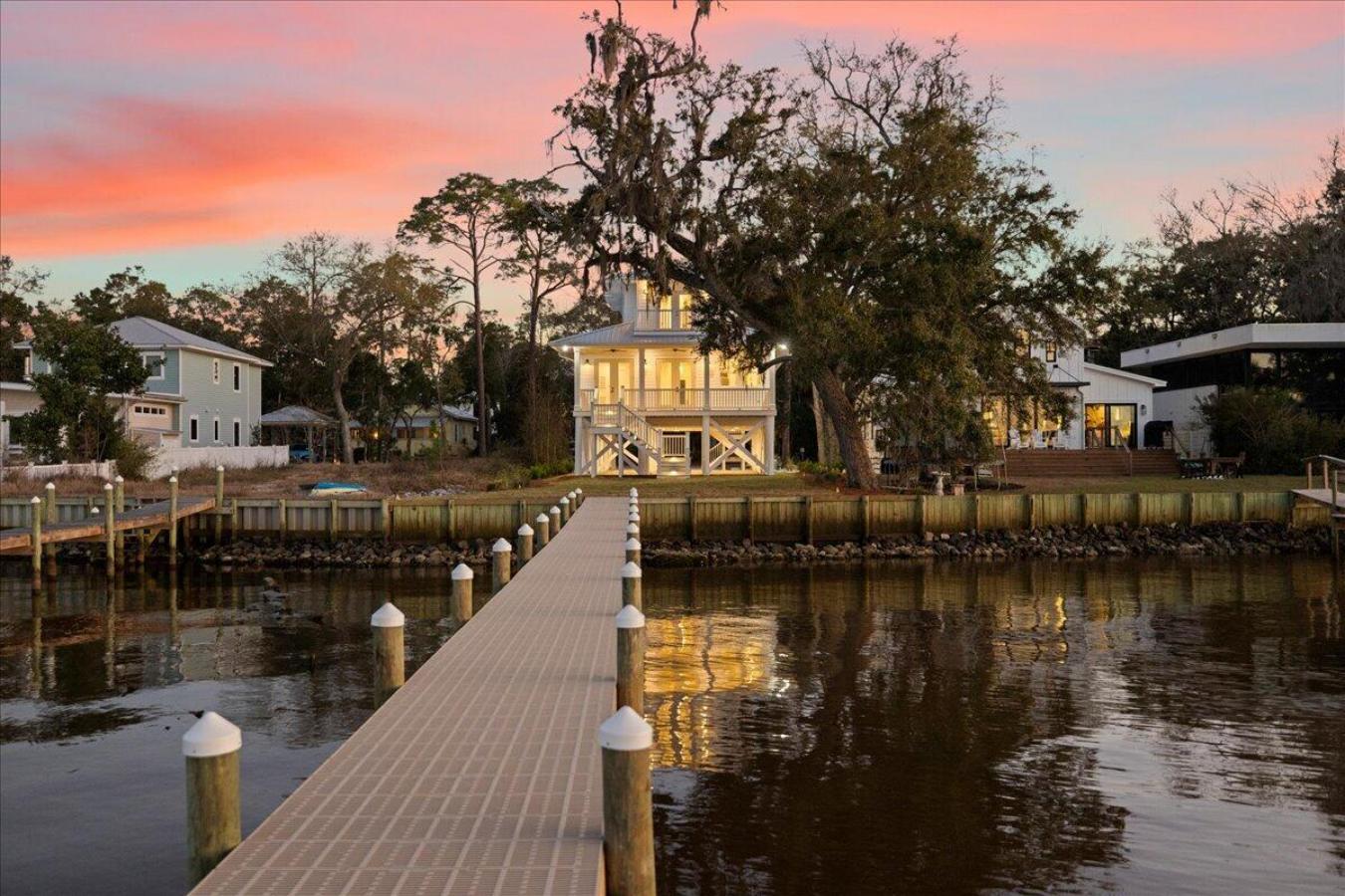 Santa Rosa Beach, Florida, 32459, United States, 4 Bedrooms Bedrooms, ,4 BathroomsBathrooms,Residential,For Sale,1749121