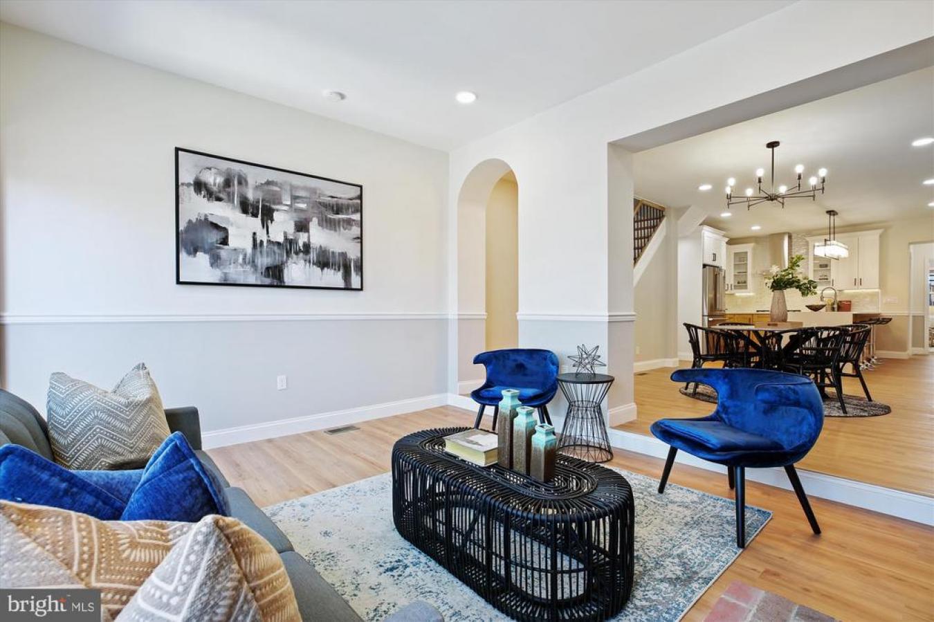 Washington, District Of Columbia, 20002, United States, 5 Bedrooms Bedrooms, ,4 BathroomsBathrooms,Residential,For Sale,1749114