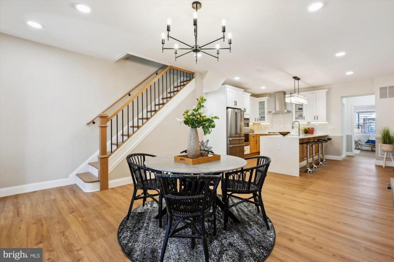 Washington, District Of Columbia, 20002, United States, 5 Bedrooms Bedrooms, ,4 BathroomsBathrooms,Residential,For Sale,1749114