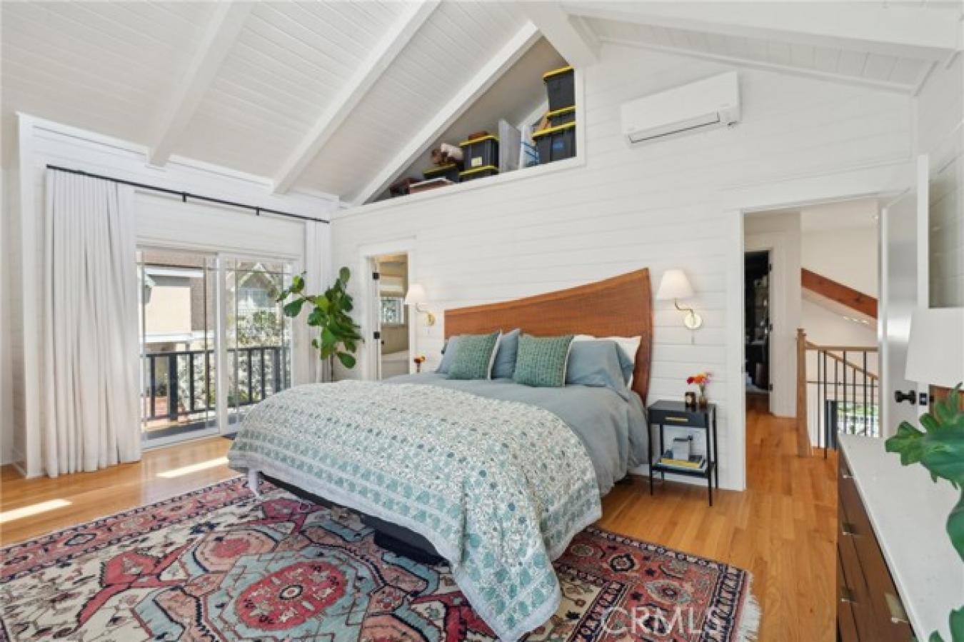 Manhattan Beach, California, 90266, United States, 6 Bedrooms Bedrooms, ,5 BathroomsBathrooms,Residential,For Sale,1749107