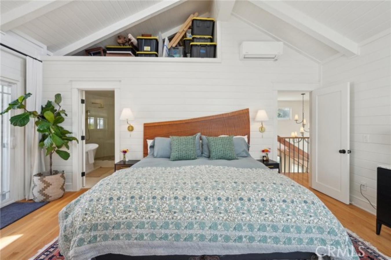 Manhattan Beach, California, 90266, United States, 6 Bedrooms Bedrooms, ,5 BathroomsBathrooms,Residential,For Sale,1749107