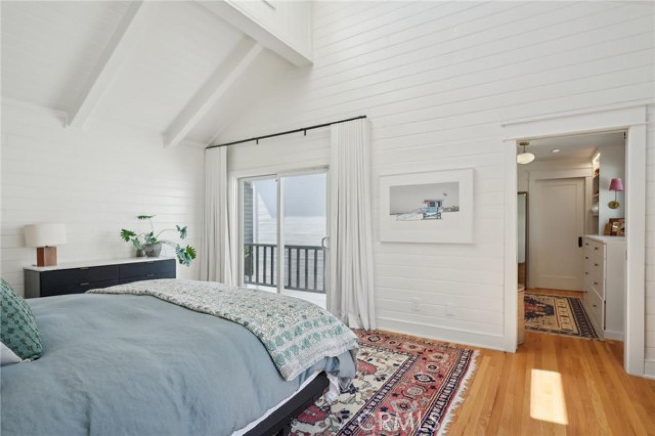 Manhattan Beach, California, 90266, United States, 6 Bedrooms Bedrooms, ,5 BathroomsBathrooms,Residential,For Sale,1749107