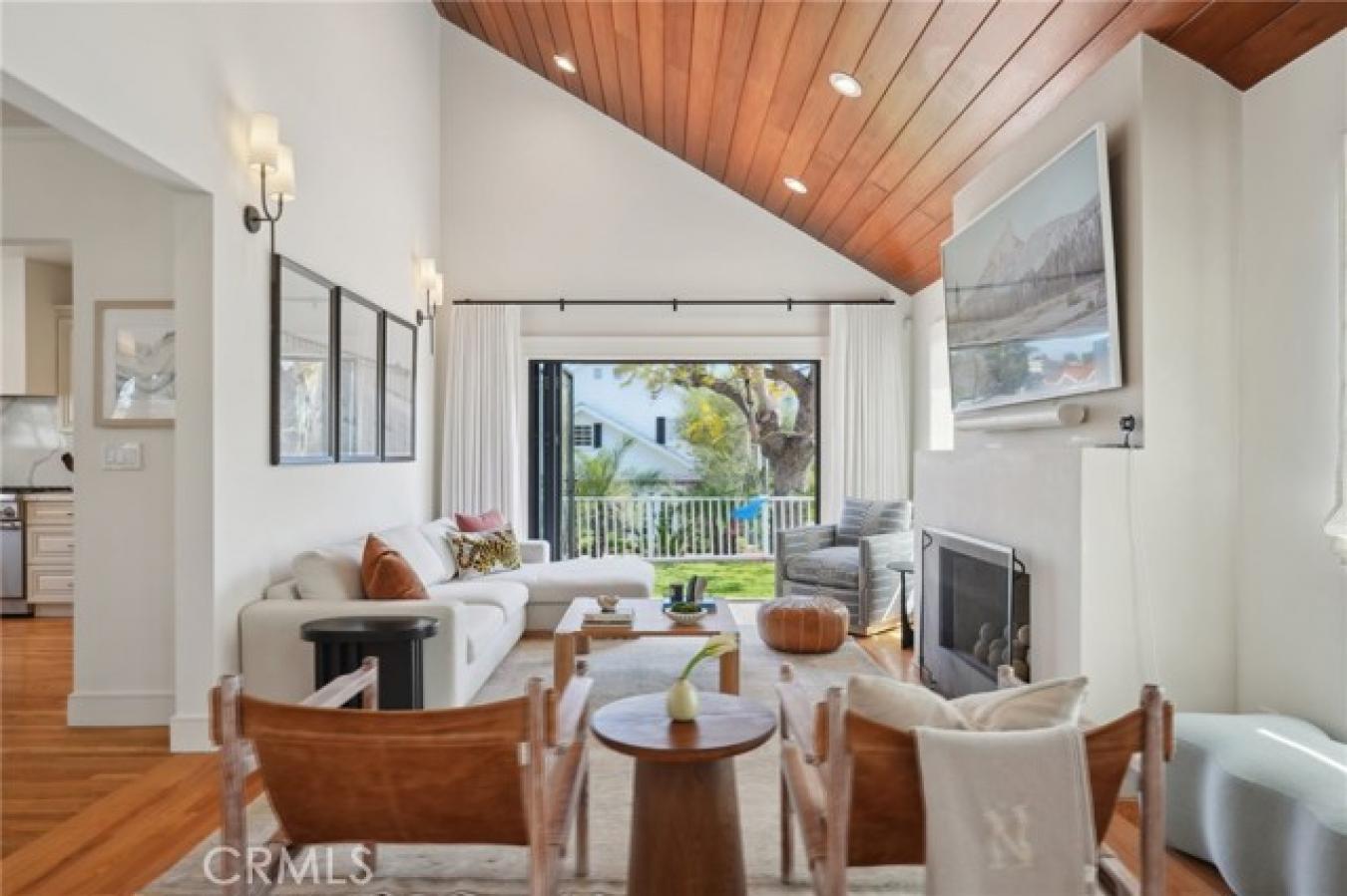 Manhattan Beach, California, 90266, United States, 6 Bedrooms Bedrooms, ,5 BathroomsBathrooms,Residential,For Sale,1749107