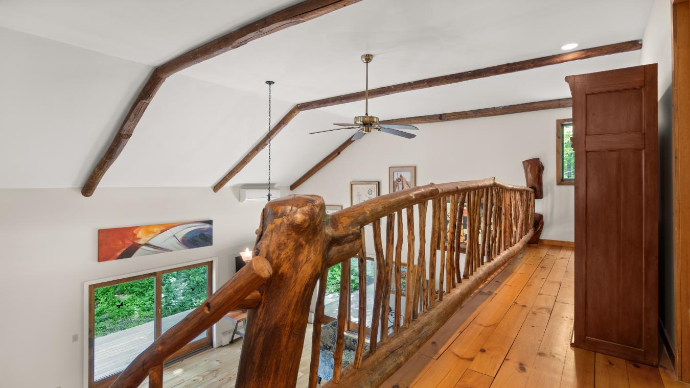 Egremont, Massachusetts, 01258, United States, 5 Bedrooms Bedrooms, ,4 BathroomsBathrooms,Residential,For Sale,1753423