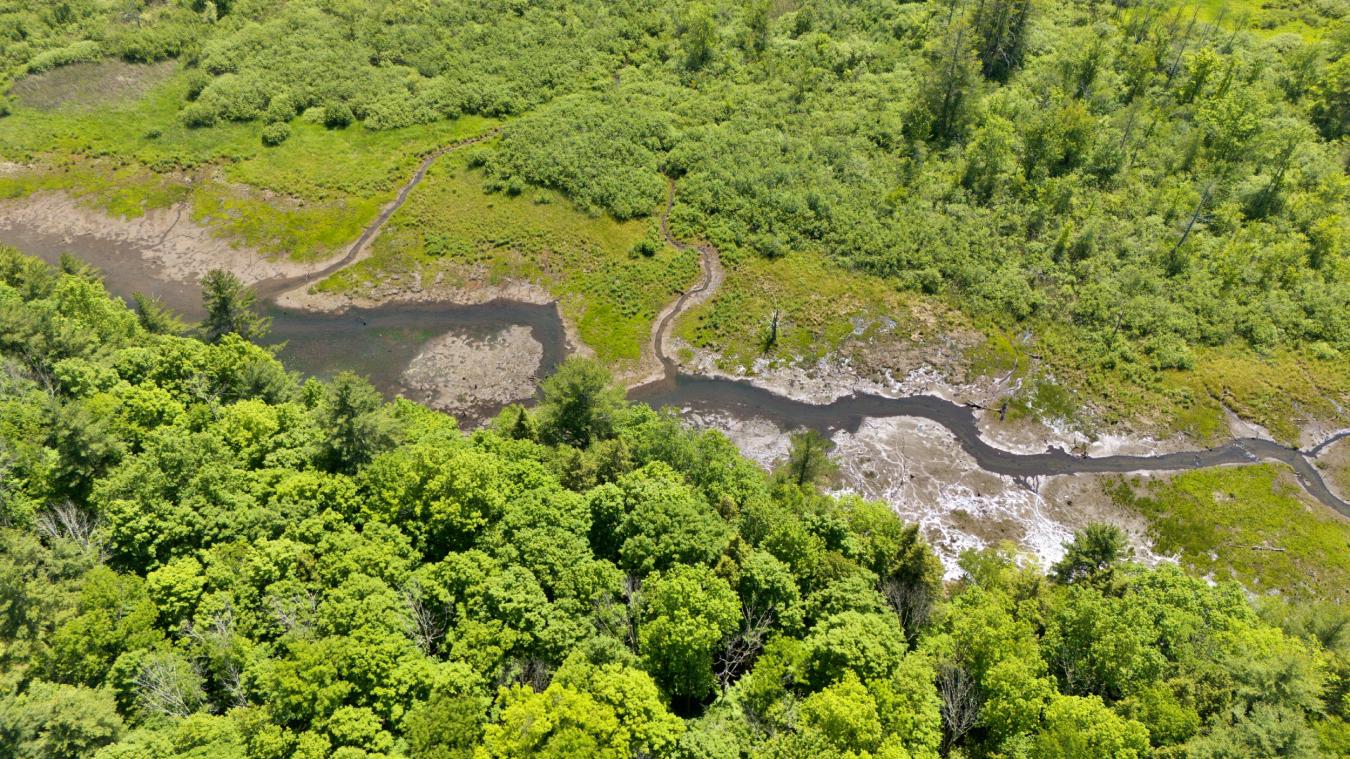 Egremont, Massachusetts, 01258, United States, 5 Bedrooms Bedrooms, ,4 BathroomsBathrooms,Residential,For Sale,1753423