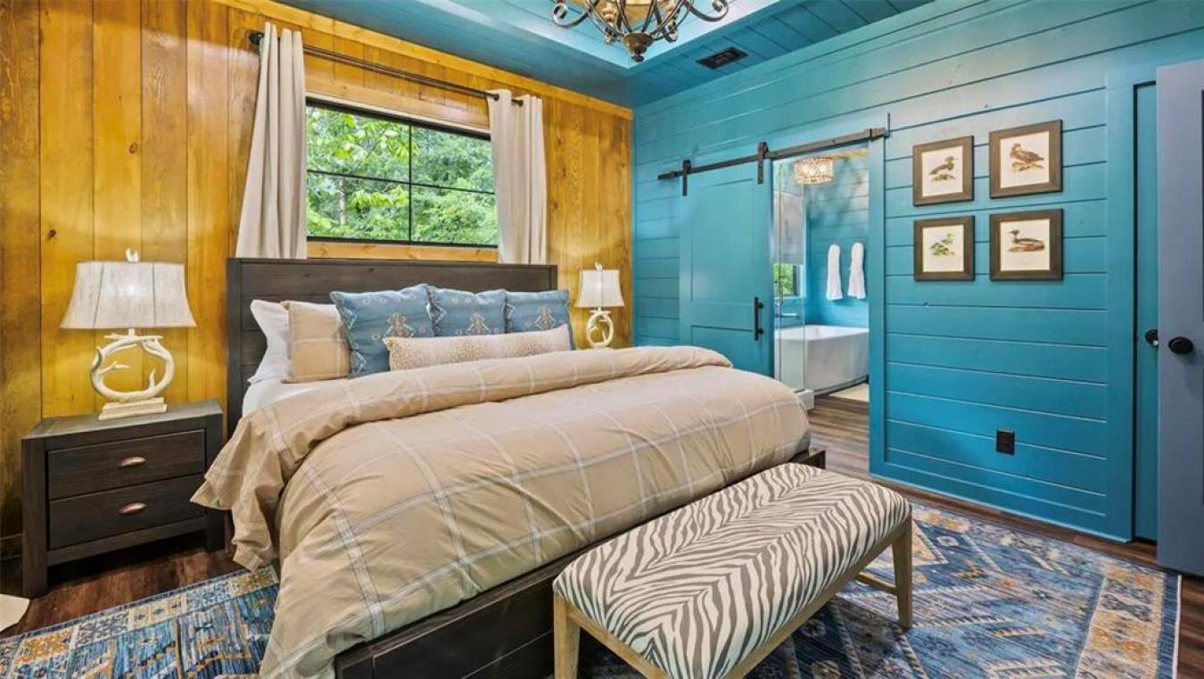 Broken Bow, Oklahoma, 74728, United States, 8 Bedrooms Bedrooms, ,6 BathroomsBathrooms,Residential,For Sale,1753421