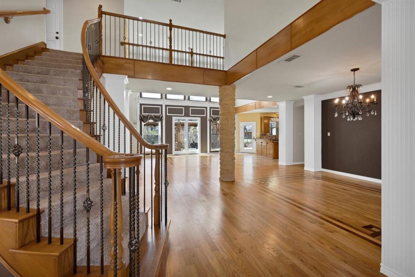 Hudson Oaks, Texas, 76087, United States, 5 Bedrooms Bedrooms, ,5 BathroomsBathrooms,Residential,For Sale,1753777