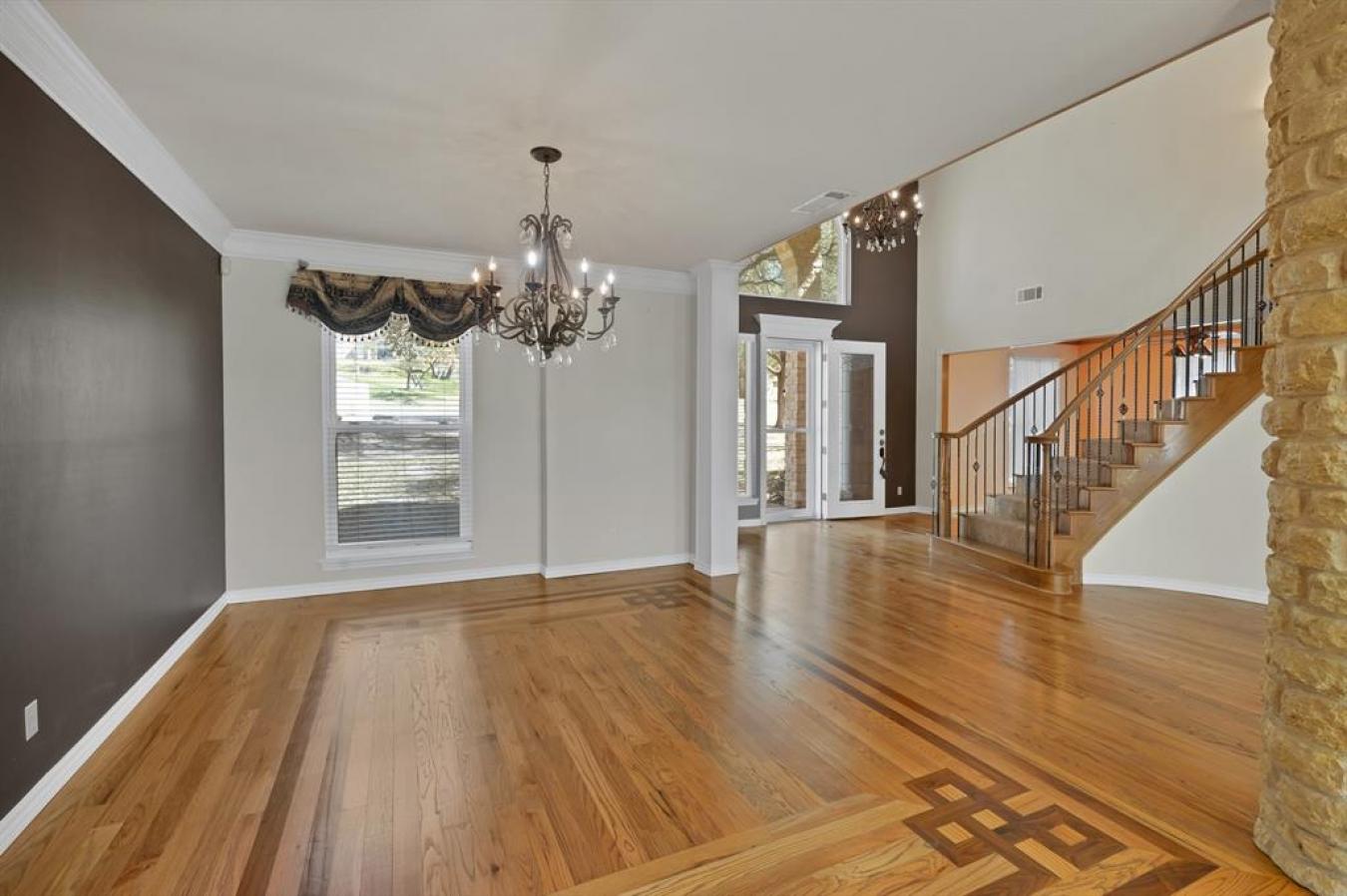 Hudson Oaks, Texas, 76087, United States, 5 Bedrooms Bedrooms, ,5 BathroomsBathrooms,Residential,For Sale,1753777