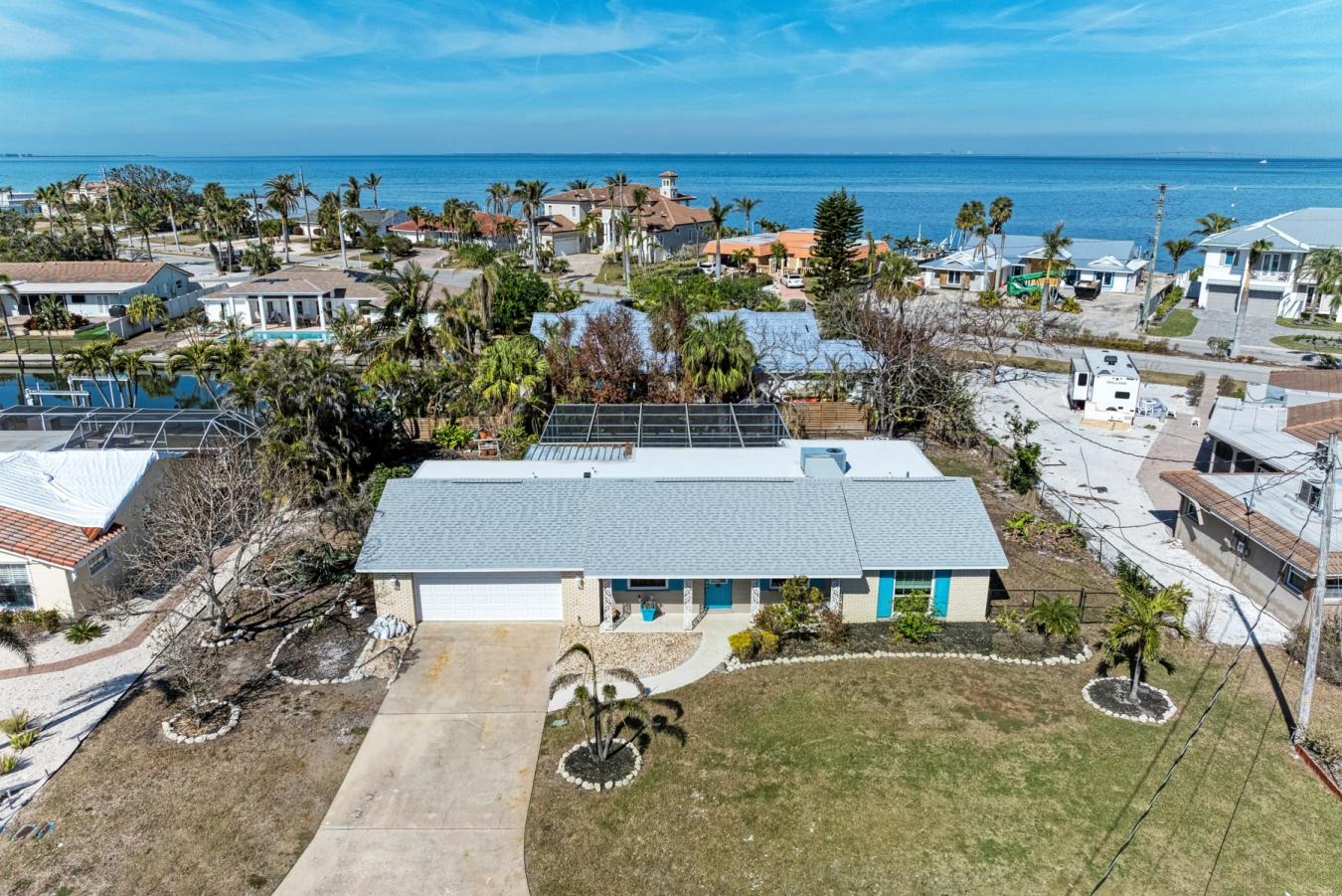 Holmes Beach, Florida, 34217, United States, 2 Bedrooms Bedrooms, ,2 BathroomsBathrooms,Residential,For Sale,1753773