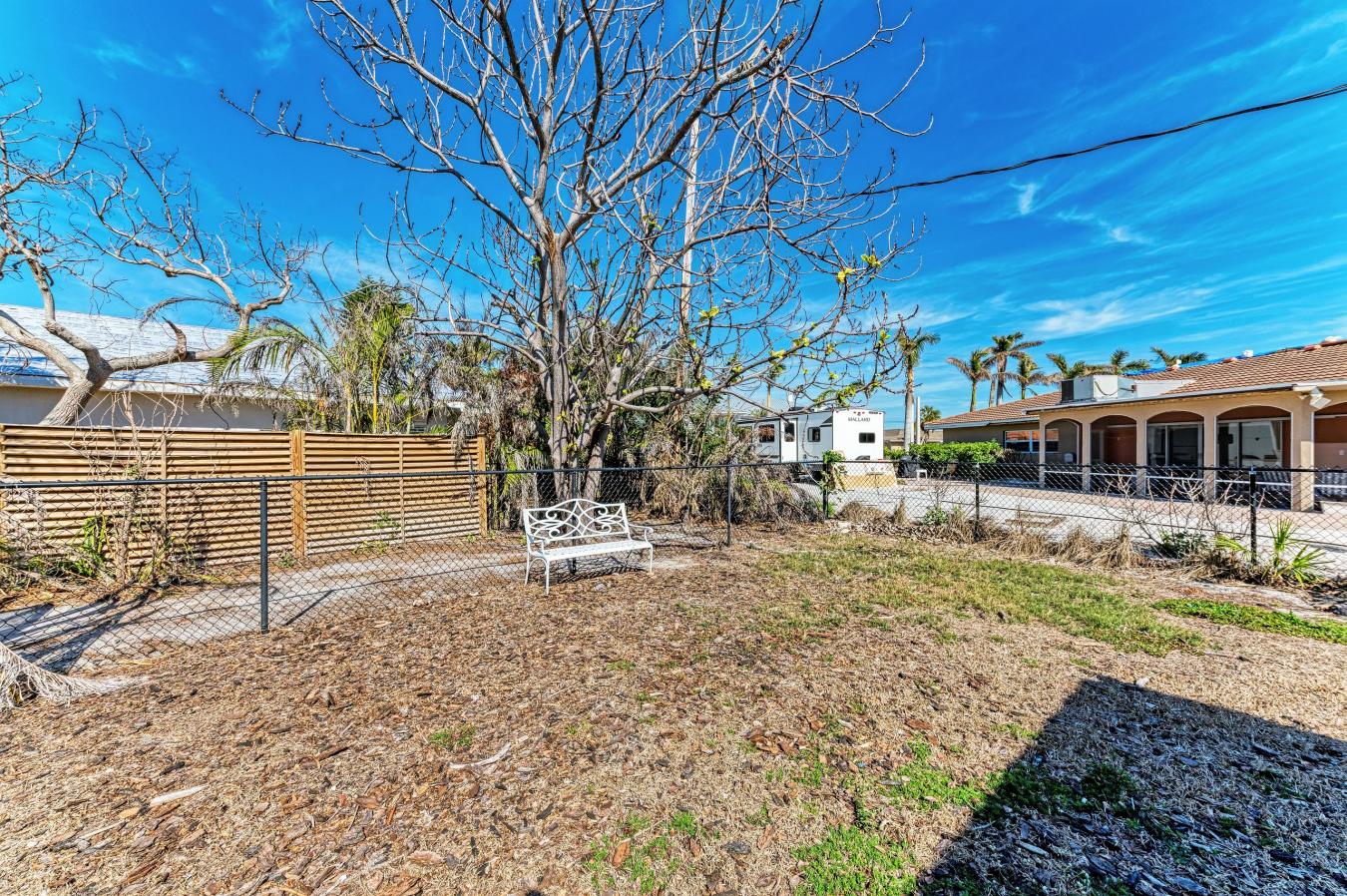 Holmes Beach, Florida, 34217, United States, 2 Bedrooms Bedrooms, ,2 BathroomsBathrooms,Residential,For Sale,1753773
