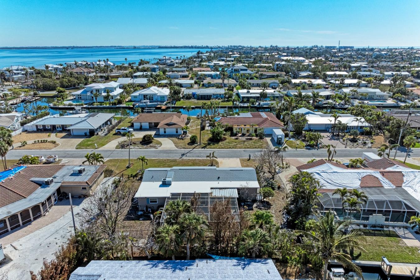 Holmes Beach, Florida, 34217, United States, 2 Bedrooms Bedrooms, ,2 BathroomsBathrooms,Residential,For Sale,1753773