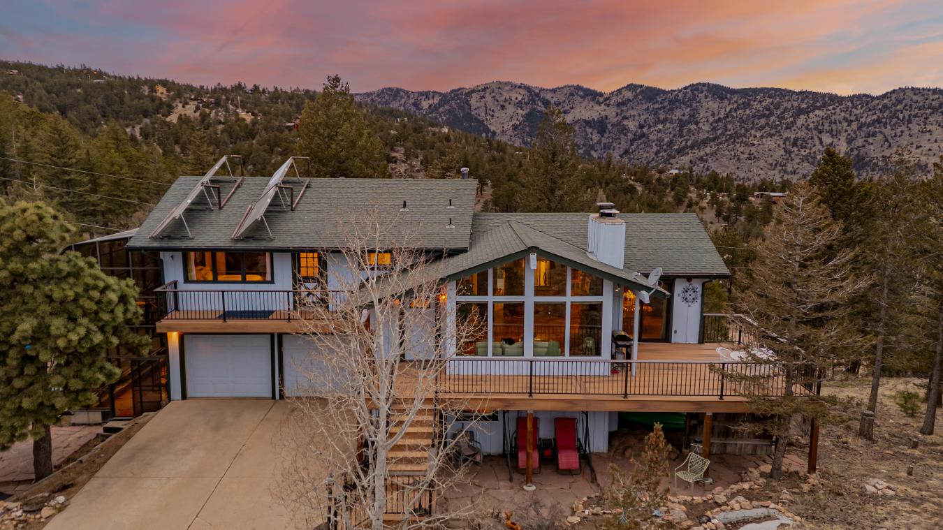 Boulder, Colorado, 80302, United States, 4 Bedrooms Bedrooms, ,3 BathroomsBathrooms,Residential,For Sale,1753759