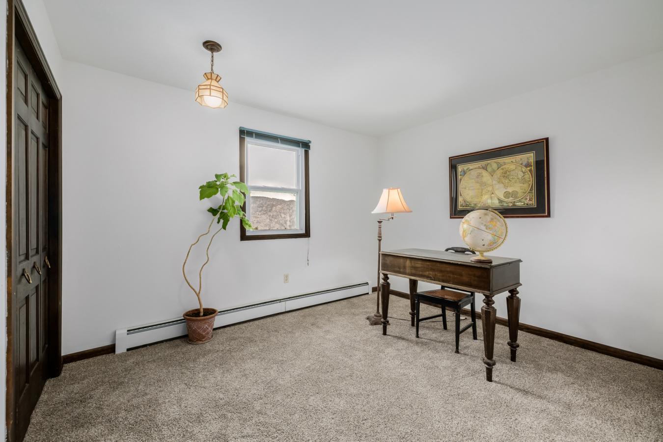 Boulder, Colorado, 80302, United States, 4 Bedrooms Bedrooms, ,3 BathroomsBathrooms,Residential,For Sale,1753759