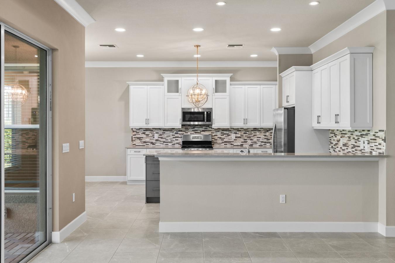 Bonita Springs, Florida, 34135, United States, 2 Bedrooms Bedrooms, ,3 BathroomsBathrooms,Residential,For Sale,1753739