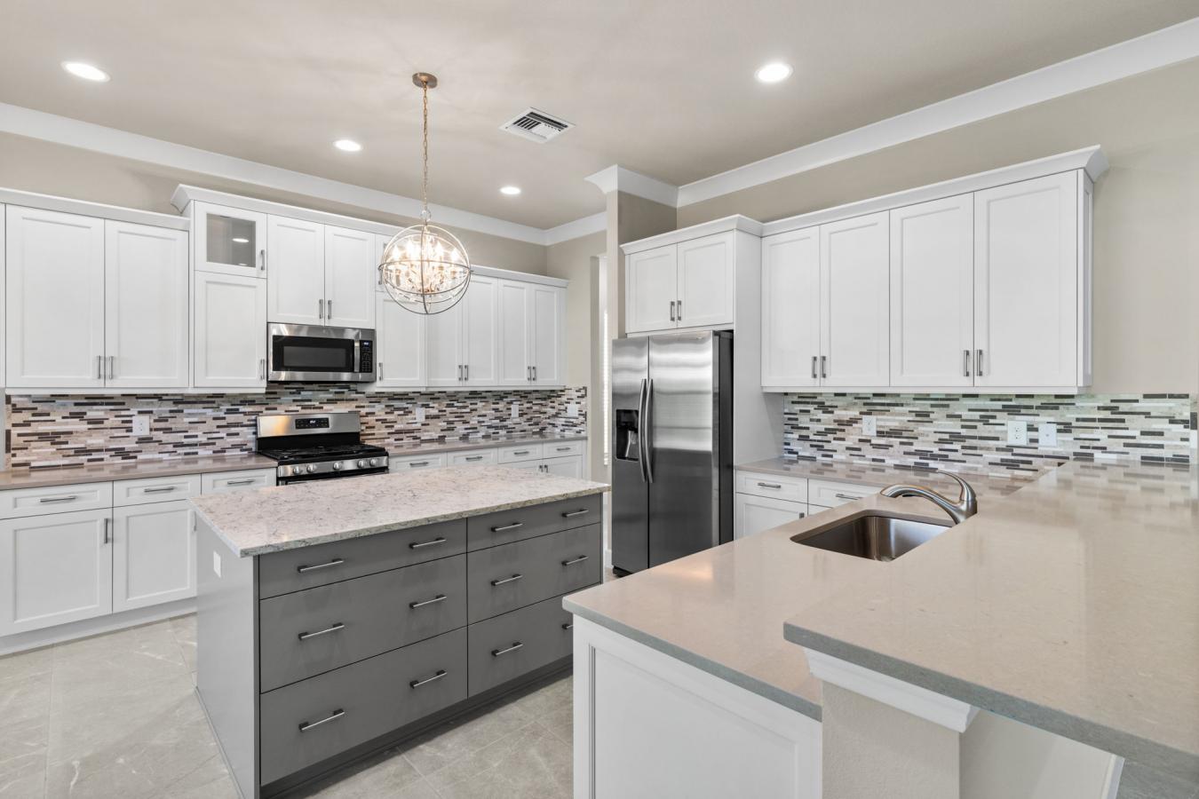 Bonita Springs, Florida, 34135, United States, 2 Bedrooms Bedrooms, ,3 BathroomsBathrooms,Residential,For Sale,1753739