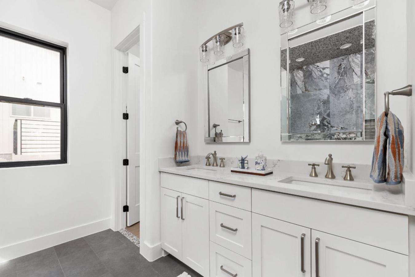 Austin, Texas, 78734, United States, 5 Bedrooms Bedrooms, ,5 BathroomsBathrooms,Residential,For Sale,1753732